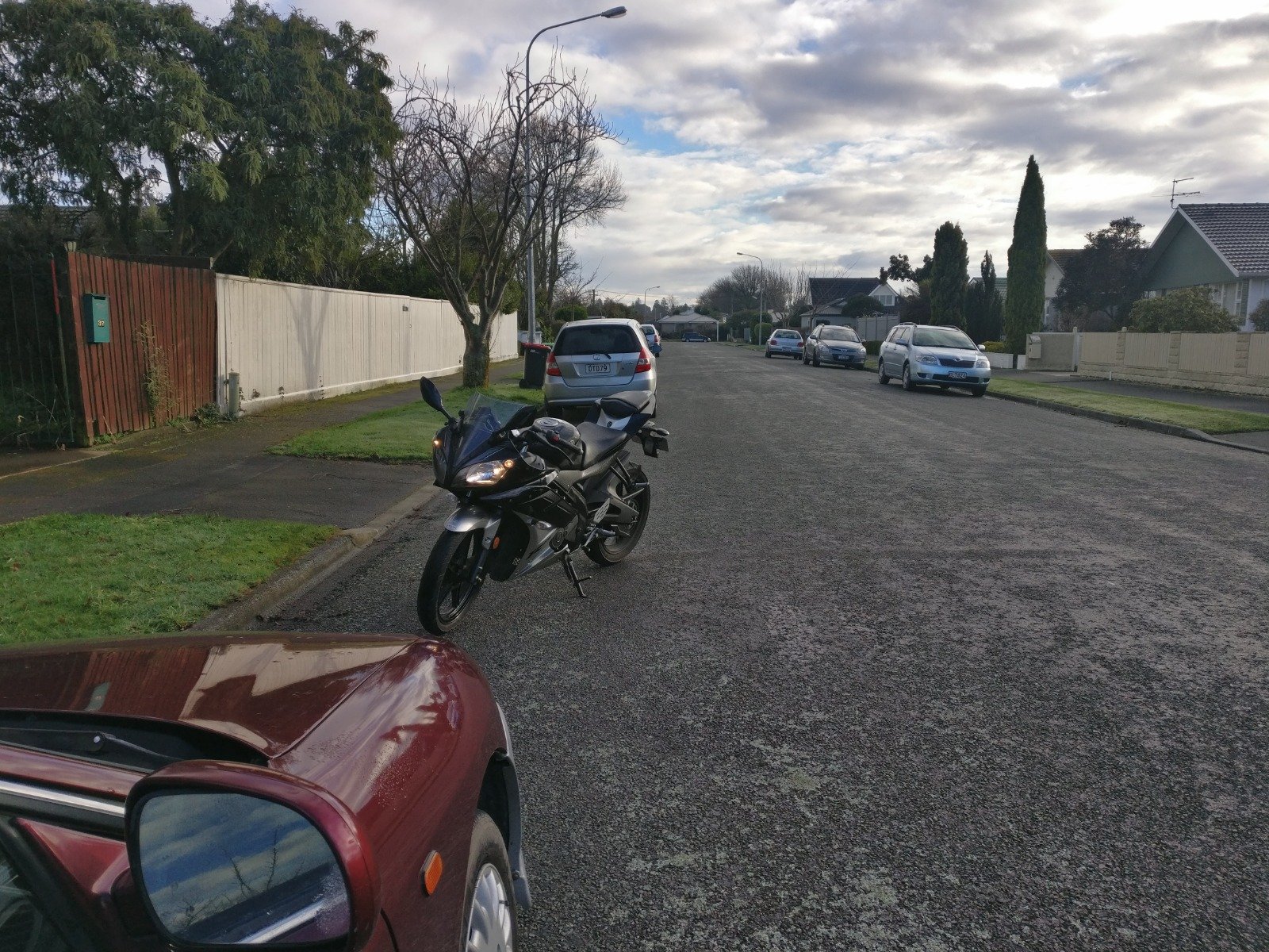 Yamaha_R15_PHOTO-2025-12-15-21-53-53 2.jpg